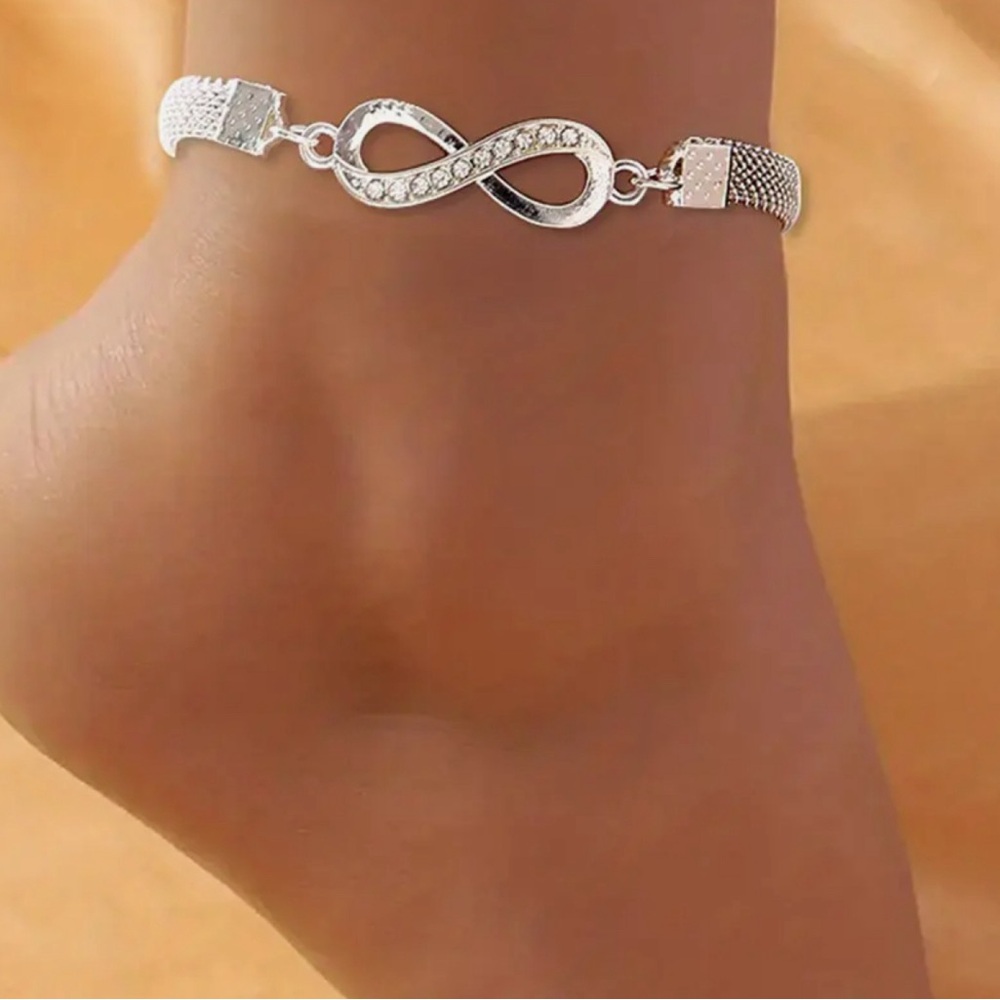 🐘 Stainless Steel Infinity Rhinestone Anklet - Picture 8 of 8